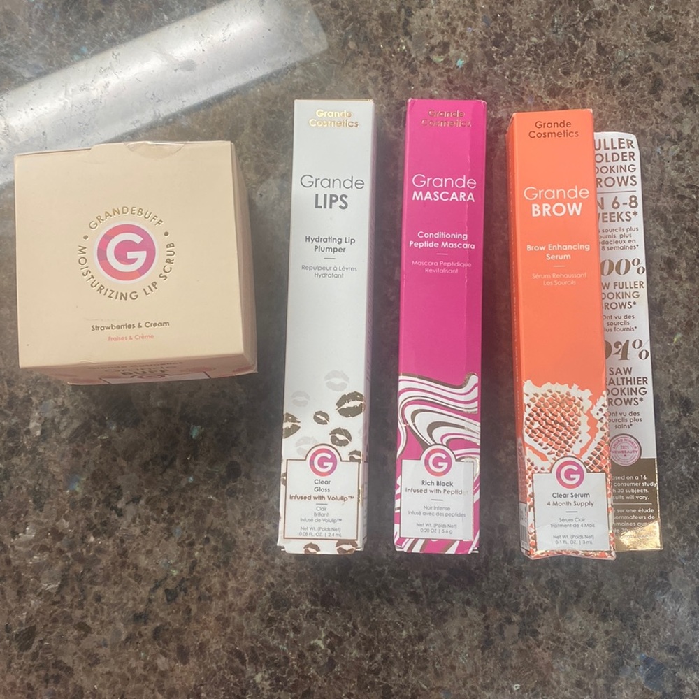 Grande Cosmetics Set Full Sizes!